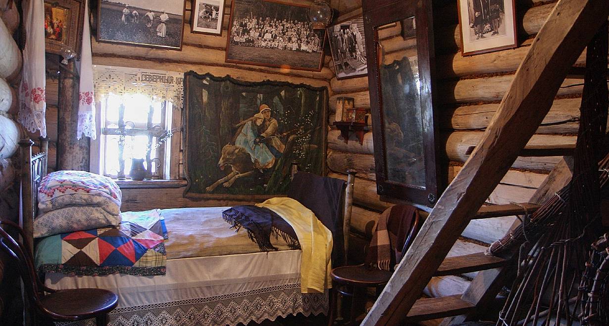 в Этнографический музей кацкарей